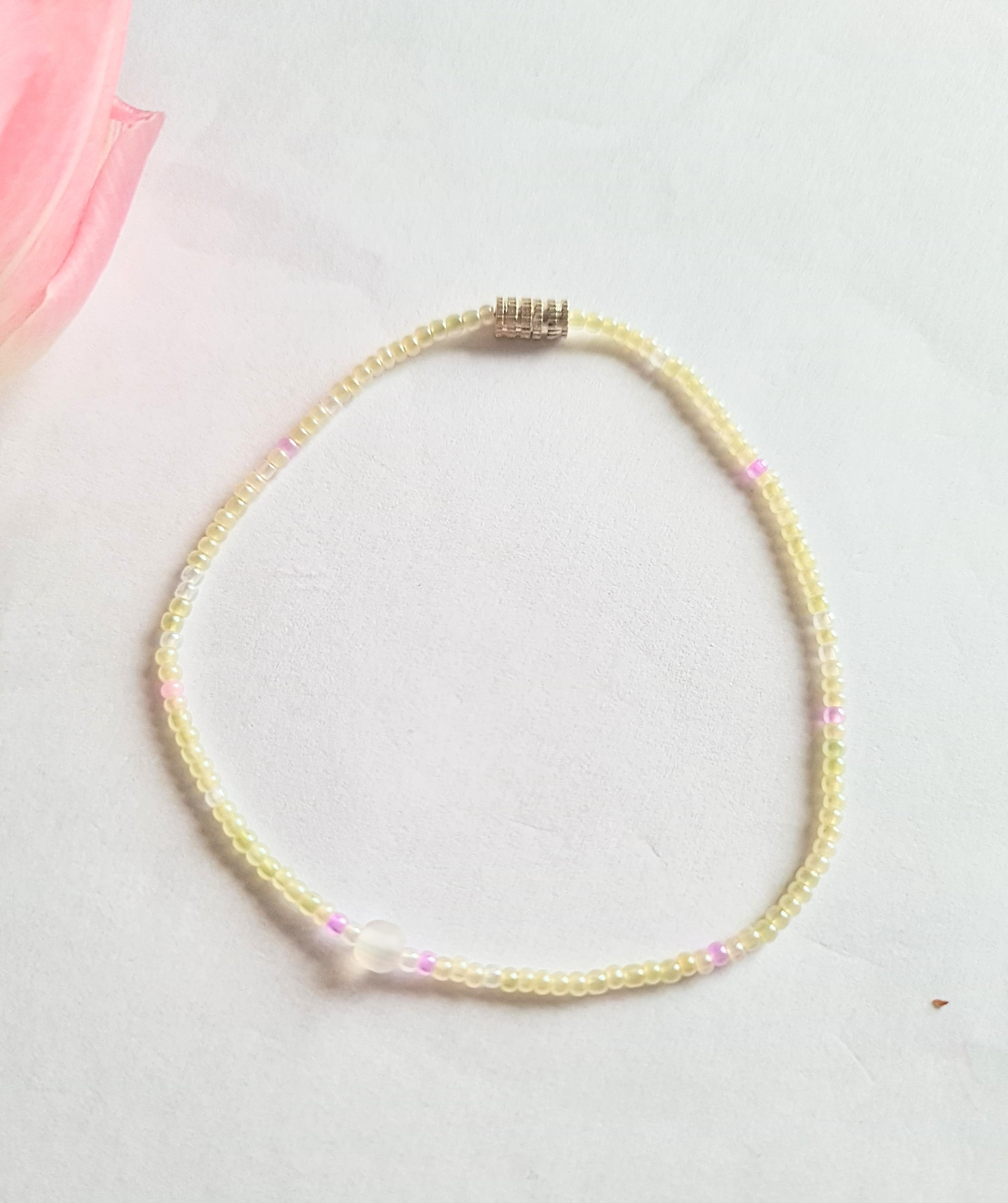 Light Olive 01| The Light of Dawn