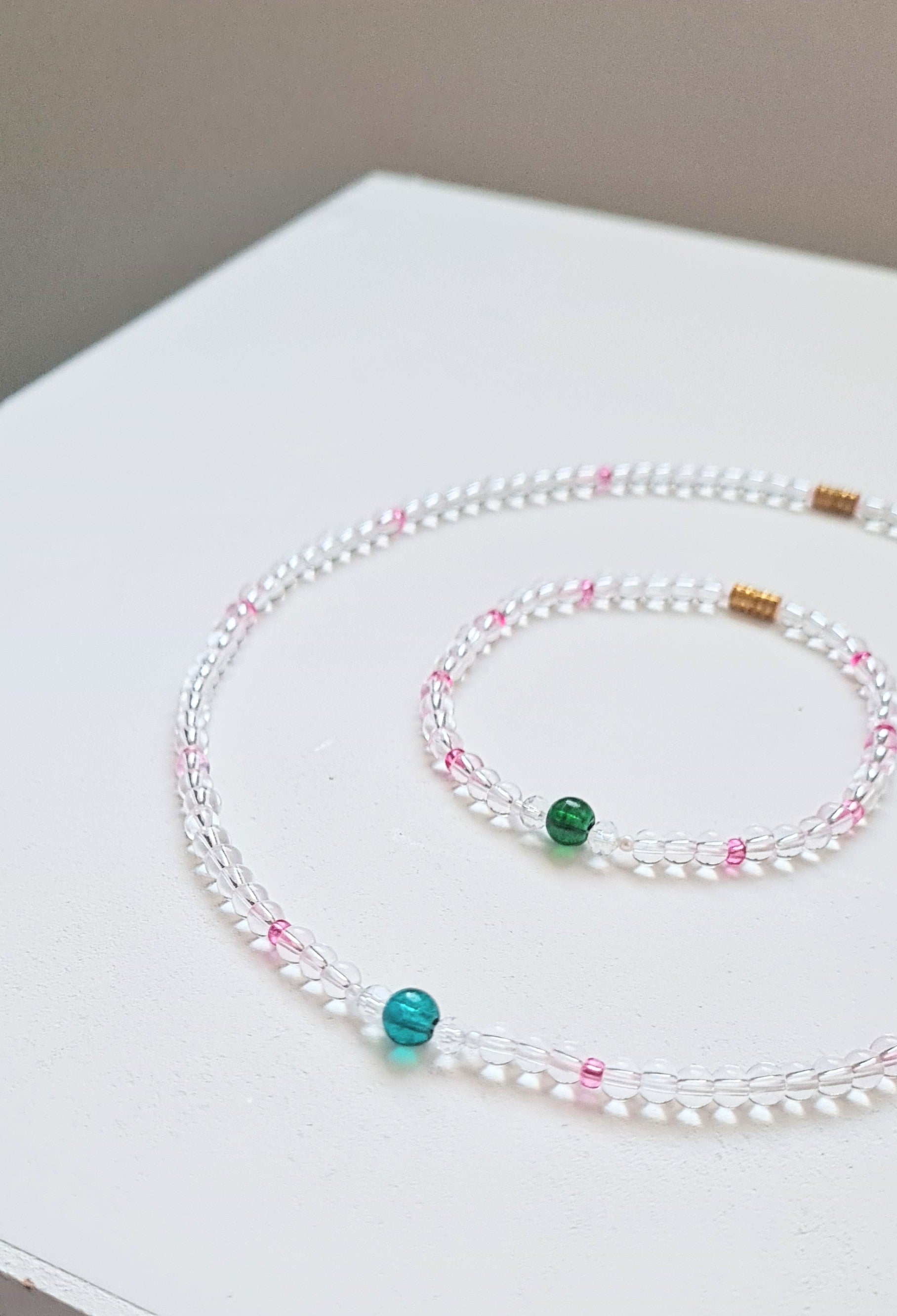 Raspberry Leaf – Necklace & Bracelet Set | The Light of Bloom