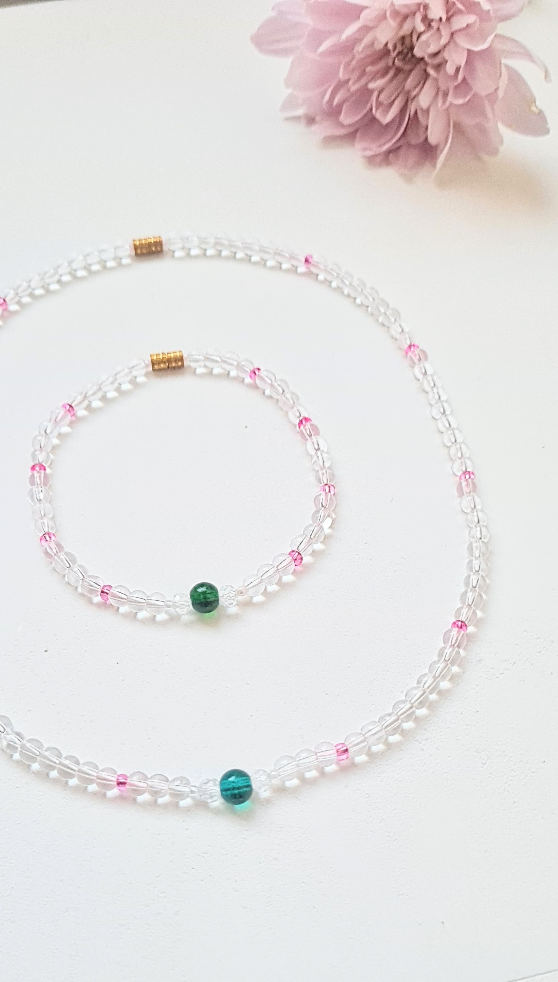 Raspberry Leaf – Necklace & Bracelet Set | The Light of Bloom