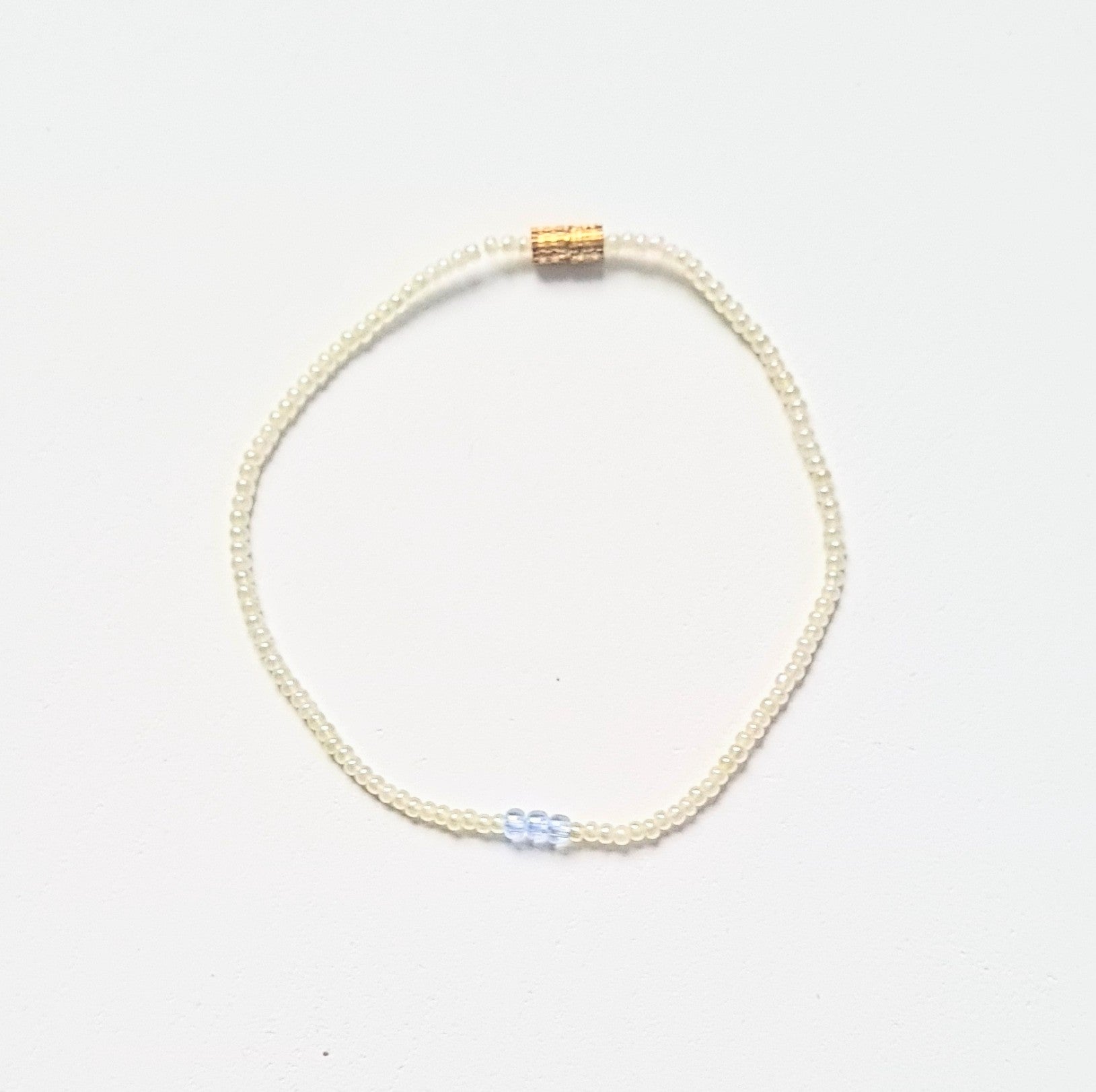 Light Olive 03 |The Light of Dawn